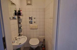 Wohnung mieten in Zeughausstr., 72574 Bad Urach, großzügige sehr helle 3,5 Zimmer-Dachgeschosswohnung mit Loggia in Bad Urach