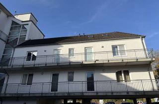 Wohnung mieten in 25421 Pinneberg, Helle 2-Zimmer-Wohnung mit Balkon im 2. OG in Pinneberg Zentrum