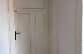 Wohnung mieten in Oberschwabenstraße, 88145 Opfenbach, Großzügige, helle 4-Zimmer-Wohnung mit Balkon in Opfenbach zur Miete