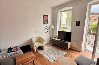 Wohnung mieten in Burgstraße, 24939 Neustadt, Großzügige 3-Zimmer-Altbauwohnung mit Balkon in begehrter Lage