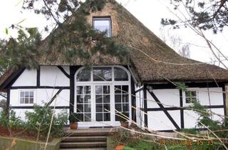 Einfamilienhaus kaufen in 23568 St. Gertrud, Wohnen mit Charakter: Einfamilienhaus in Lübeck St. Gertrud