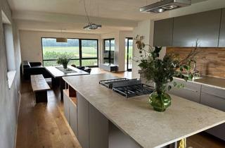 Haus kaufen in Tannenweg 21, 85134 Stammham, Haus mit zwei Wohneinheiten in ruhiger Ortsrandlage – hochwertig modernisiert, vielseitig nutzbar