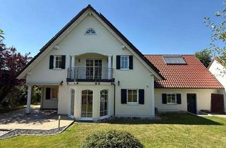 Haus kaufen in 86485 Biberbach, Viel Platz für Ihre Pläne: Großzügiges Schmuckstück in Biberbach