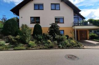 Einfamilienhaus kaufen in Häuserstraße 12, 74632 Neuenstein, Wohnen mit Charakter: Großzügiges Einfamilienhaus in Neuenstein