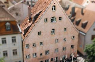 Haus kaufen in 93047 Innenstadt, Außergewöhnliches denkmalgeschütztes Wohn- und Geschäftshaus mit unverbaubarem Donaublick!