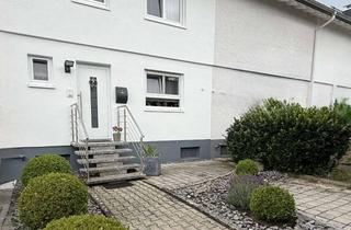 Reihenhaus kaufen in 78052 Villingen-Schwenningen, Mittelreihenhaus 116 qm / 175 qm Garten / 20qm Terrasse in Villingen-Schwenningen Haßlach