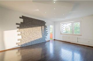 Wohnung kaufen in 38444 Wolfsburg, Modernisierte 3-Zimmer-Wohnung mit Westbalkon und Aufzug in Wolfsburg