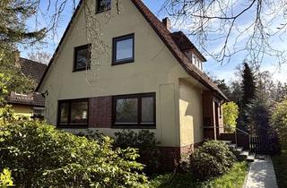 Haus mieten in Suelldorfer Kirchenweg 123, 22589 Sülldorf, Modernisiertes Einfamilienhaus in Hamburg-Sülldorf. Für FÜAKBW, DESY, AIRBUS, Expats. Befristet.