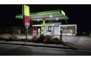 Anlageobjekt in Friedeburger Hauptstraße 48-50, 26446 Friedeburg, Seltene Gelegenheit! Tankstelle mit kl. Werkstatt und Wohnhaus