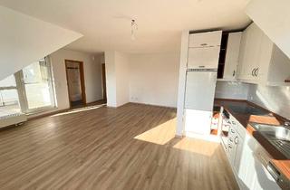 Wohnung kaufen in 91126 Schwabach, Klein, aber fein! 1-Zimmer-Wohnung mit Küche, Loggia und Tiefgaragenstellplatz mitten in Schwabach