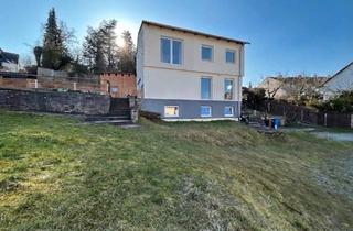 Einfamilienhaus kaufen in 97204 Höchberg, Höchberg - Freistehendes EFH mit Einliegerwohnung & 832 m2 Grundstück