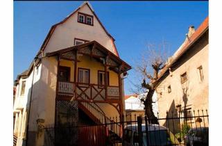 Mehrfamilienhaus kaufen in 55232 Alzey, Alzey - Geräumiges 14-Raum Mehrfamilienhaus mit Denkmal-Afa Option