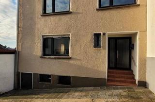 Einfamilienhaus kaufen in 66386 St. Ingbert, Sankt Ingbert - Einfamilienhaus St. Ingbert mit Garten, Balkon u. viel Potenzial