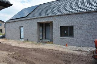 Haus kaufen in 26219 Bösel, Bösel - Neubau: 2 WE & Garage in 26219 Bösel Provisionsfrei!