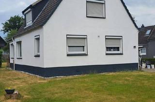 Einfamilienhaus kaufen in 25436 Uetersen, Uetersen - Individuelles Einfamilienhaus