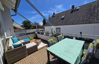 Wohnung kaufen in 64521 Groß-Gerau, Moderne Maisonette-Dachgeschosswohnung mit großem Privatgarten