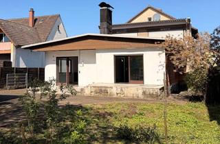 Wohnung kaufen in 68642 Bürstadt, Großzügige Erdgeschosswohnung mit Terrasse, Garten und viel Potenzial in ruhiger Lage von Bürstadt