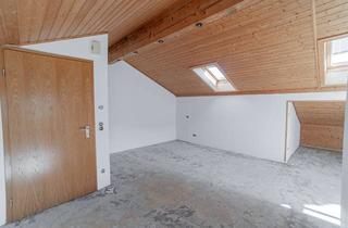 Wohnung kaufen in 83209 Prien, 1 Zimmerwohnung mit Balkon / Kauf gegen Gebot