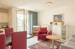 Wohnung kaufen in Kurstraße, 17419 Seebad Ahlbeck, Komfortables 2-Raum-Ferienappartement mit Balkon im 3. OG – "Haus Miramar" im Seebad Ahlbeck