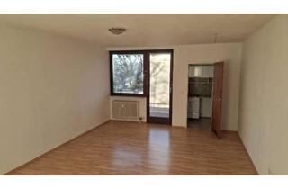 Wohnung kaufen in Koppler Straße, 90513 Zirndorf, Helle , gepflegte 1,5-Zimmer-Wohnung mit Balkon und Einbauküche in Zirndorf