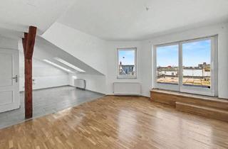 Wohnung kaufen in 06114 Paulusviertel, Provisionsfreie DG-Wohnung im Paulusviertel mit Dachterrasse
