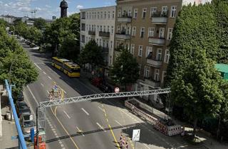 Wohnung mieten in Markgrafendamm 30, 10245 Friedrichshain, Möbliertes Wohnen! Exklusive, kernsanierte 2-Zimmer-Wohnung mit Balkon und EBK in Berlin