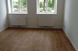 Wohnung mieten in Rudolf-Breitscheid-Straße 17, 15517 Fürstenwalde, Gemütliche 2-Raum-Wohnung im sanierten Denkmal