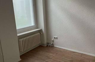 Wohnung mieten in Schönwalder Straße 108 a, 13585 Spandau, 1,5-Zimmer-Wohnung in Berlin-Spandau