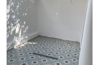 Wohnung mieten in Holbeinstraße 49, 50733 Nippes, Kernsanierte Altbauwohnung mit Innenhof und zwei Bädern
