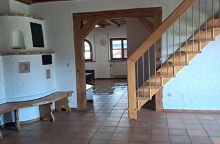 Wohnung mieten in Grubach, 92334 Berching, Landhauswohnung 90m², 2 Zimmer, Terrasse u. Gartenanteil, EBK, Tiere erlaubt
