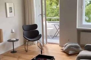 Wohnung mieten in 12051 Neukölln, Helle, vollmöblierte 2-Zimmer-Altbauwohnung mit Balkon – Schillerkiez am Tempelhofer Feld
