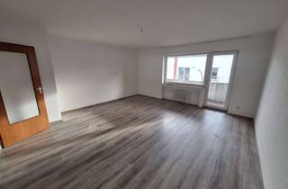 Wohnung mieten in Heinestr. 36, 44581 Castrop-Rauxel, 3 Zimmer Wohnung mit Balkon 1.Etage frisch renoviert