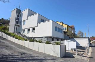 Wohnung mieten in 97082 Würzburg, Ruhig gelegene 3-Zi-Wohnung im obersten Geschoss mit EBK, Balkon & Gartennutzung, Garage optional