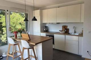 Wohnung mieten in Alfons-Goppel-Str., 90491 Nürnberg, Große 4-Zimmer Wohnung mit Loggia und zwei Badezimmer