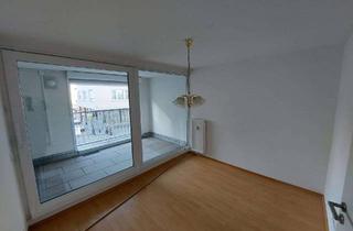 Wohnung mieten in 88400 Biberach, Charmante 3-Zimmer-Wohnung mit Loggia in Zentrum Biberach