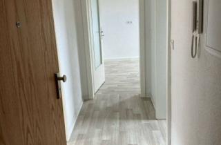 Wohnung mieten in Gerhart-Hauptmann-Straße 10, 02977 Hoyerswerda, Ganz oben, ganz ruhig: charmante Dachgeschoss‑Oase