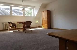 WG-Zimmer mieten in 51469 Bergisch Gladbach, Ruhiges 34 m2 Zi in 2er Berufstätigen-WG in 90 m2 Whg, gut gelegen, WM inkl. WLAN + Netflix 637,56 €