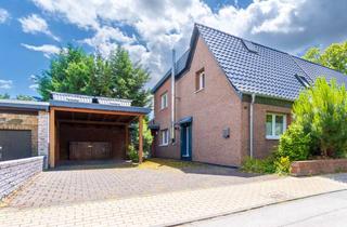 Haus kaufen in 40789 Monheim, Selten. Großzügig. Besonders. Ein Grundstück, wie man es in Monheim kaum noch findet.