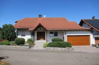 Einfamilienhaus kaufen in 77815 Bühl, Großes Einfamilienhaus mit gehobener Ausstattung in unverbaubarer Aussichtslage von Bühl-Neusatz