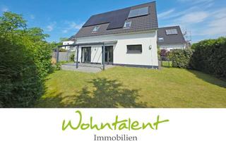 Haus kaufen in 22926 Ahrensburg, neuwertiges KfW 55-Haus: schulnah in ruhiger Fahrradstraße