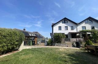 Haus kaufen in 75331 Engelsbrand, Haus-im-Haus-Konzept – großzügige 120 m² Wohnfläche, großer Garten und sofort bezugsbereit