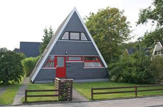 Haus kaufen in 24351 Damp, Zeltdachhaus in Strandnähe zu verkaufen