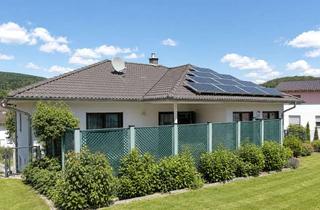 Einfamilienhaus kaufen in 34270 Schauenburg, Schauenburg-Hoof… Freistehendes, geräumiges Einfamilienhaus mit modernster Haustechnik und großzügig