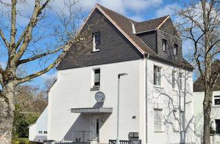 Haus kaufen in Hagenstrasse 116, 46535 Dinslaken, Klassischer Altbau - Zweifamilienhaus mit angrenzendem Baugrundstück