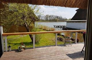 Haus kaufen in 17166 Teterow, DER SOMMERTRAUM IM LAND DER MECKLENBURGISCHEN SEENPLATTE - REETGEDECKTES HAUS AUF 220m² EIGENGRUND