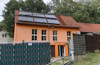 Einfamilienhaus kaufen in 06258 Schkopau, Modernes Einfamilienhaus mit Ausbaureserve, Vollkeller & Carport – Massiv gebaut in ruhiger Randlage