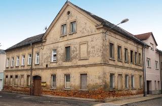 Mehrfamilienhaus kaufen in Obere Neustadt 22, 08451 Crimmitschau, Sanierungsobjekt - Leerstehendes Mehrfamilienhaus