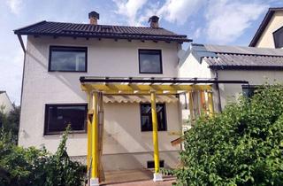 Haus kaufen in 84137 Vilsbiburg, Viel Potenzial in bester Wohnlage – Wohnhaus mit großem Wohnzimmer, Südterrasse und gr. Grundstück