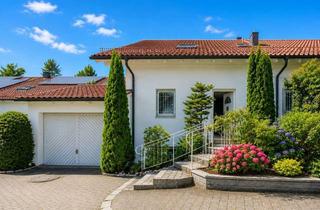 Haus kaufen in 82343 Pöcking, Leben und Wohnen in Pöcking! Sonniges 3,5-Zi-Haus mit Garten und Garage, ca. 125m2