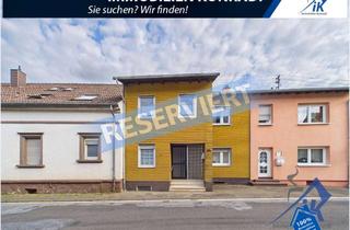 Reihenhaus kaufen in 66882 Hütschenhausen, IK | Hütschenhausen: Renovierungsbedürftiges Reihenhaus